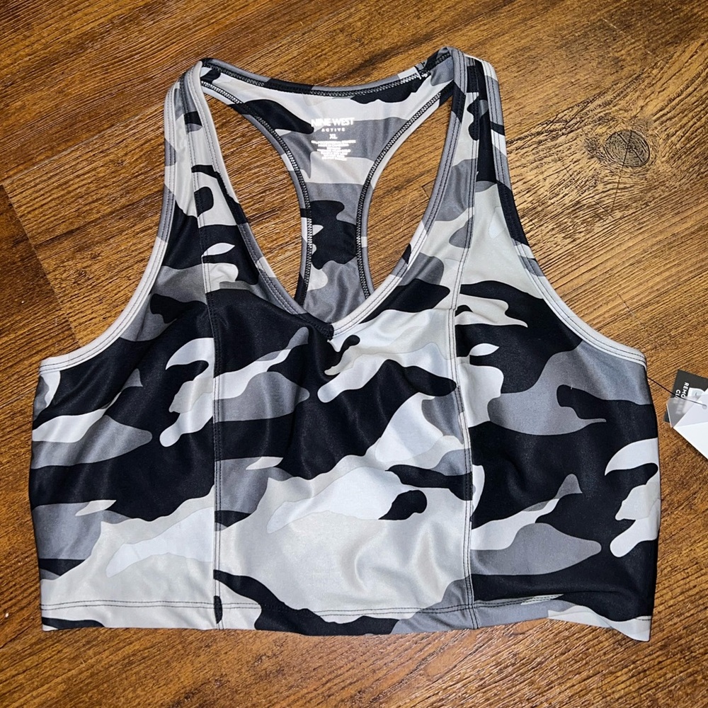 NWT Nine West Active Gray White Black Camo Racerback Padded Sports Bra Size XL